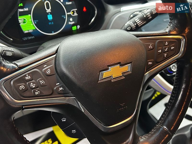 Хэтчбек Chevrolet Bolt EV 2018 в Черновцах