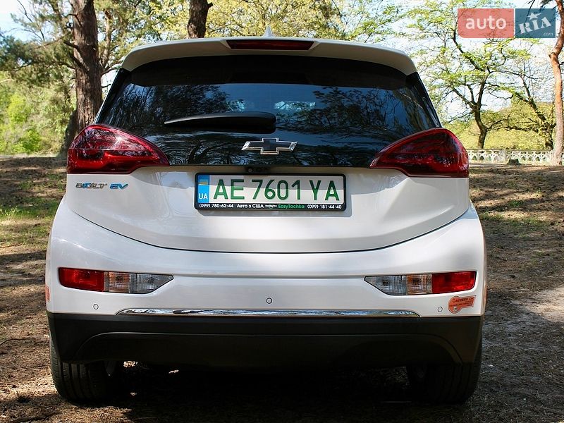 Хэтчбек Chevrolet Bolt EV 2019 в Днепре