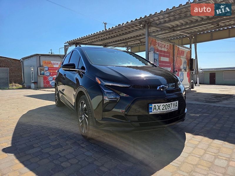 Хэтчбек Chevrolet Bolt EV 2023 в Змиеве