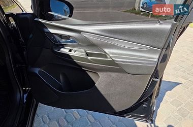 Хэтчбек Chevrolet Bolt EV 2023 в Змиеве
