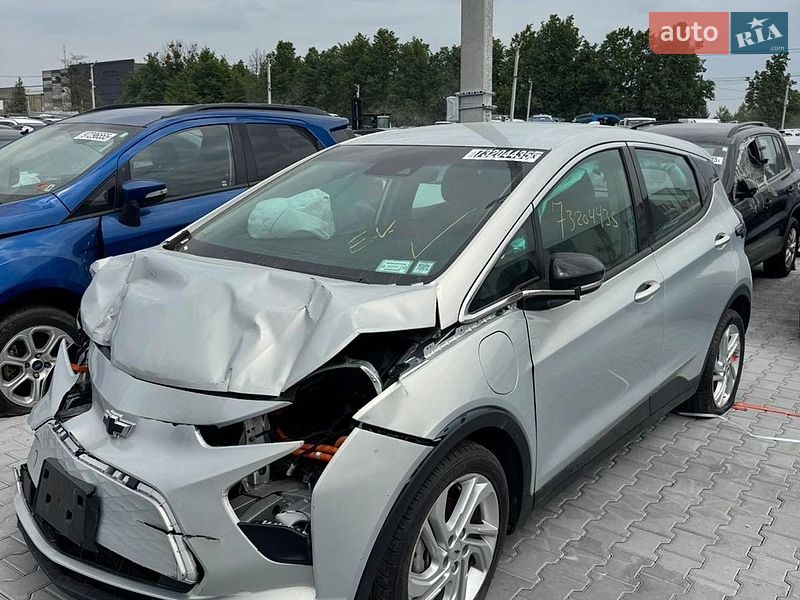 Хэтчбек Chevrolet Bolt EV 2023 в Львове