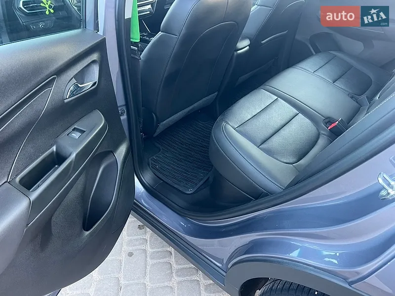 Chevrolet Bolt EV 2023 VIN 1G1FX6S04P4188913 фото оголошення 12 з 38