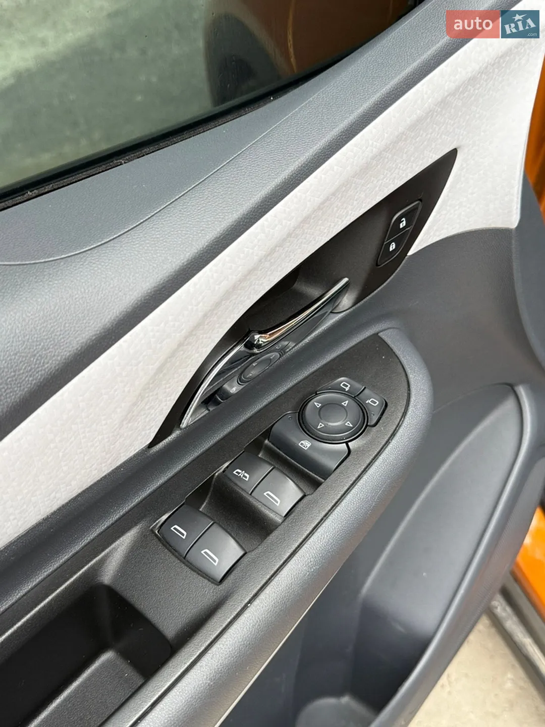 2017 Chevrolet Bolt EUV - мініатюра 12