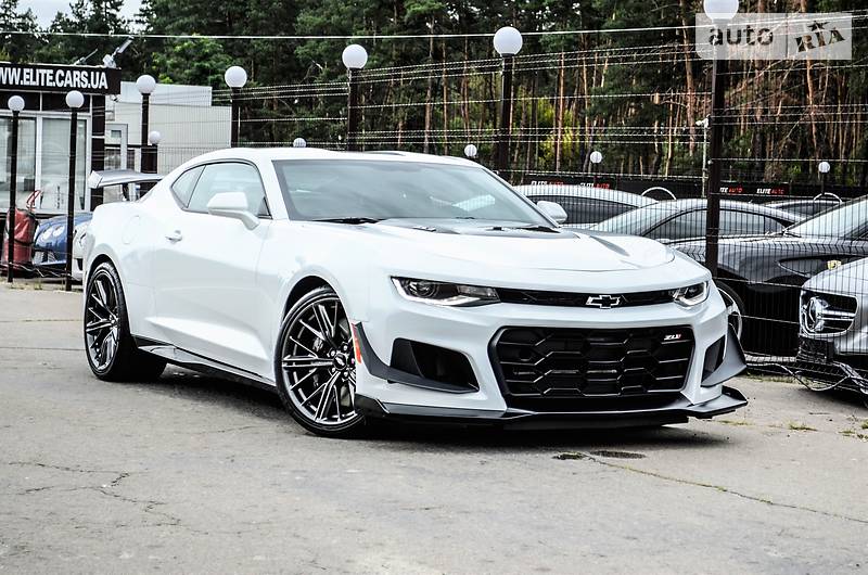 Купе Chevrolet Camaro 2017 в Києві фото 52 Купе Chevrolet Camaro 2017 в Києві