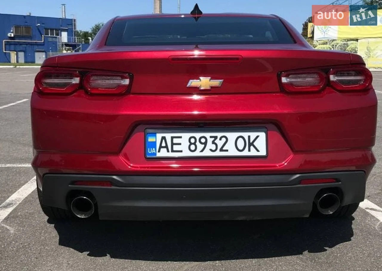 2019 Chevrolet Camaro - мініатюра 2