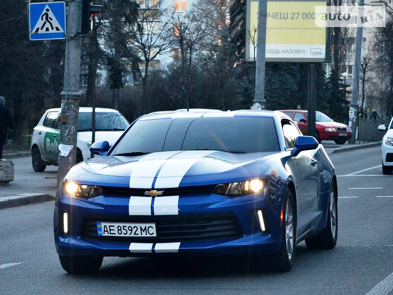 Седан Chevrolet Camaro 2017 в Києві