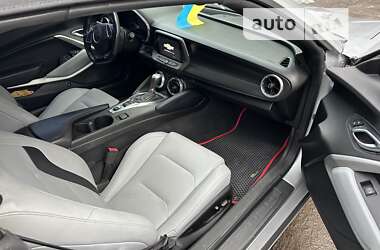 Кабриолет Chevrolet Camaro 2017 в 
