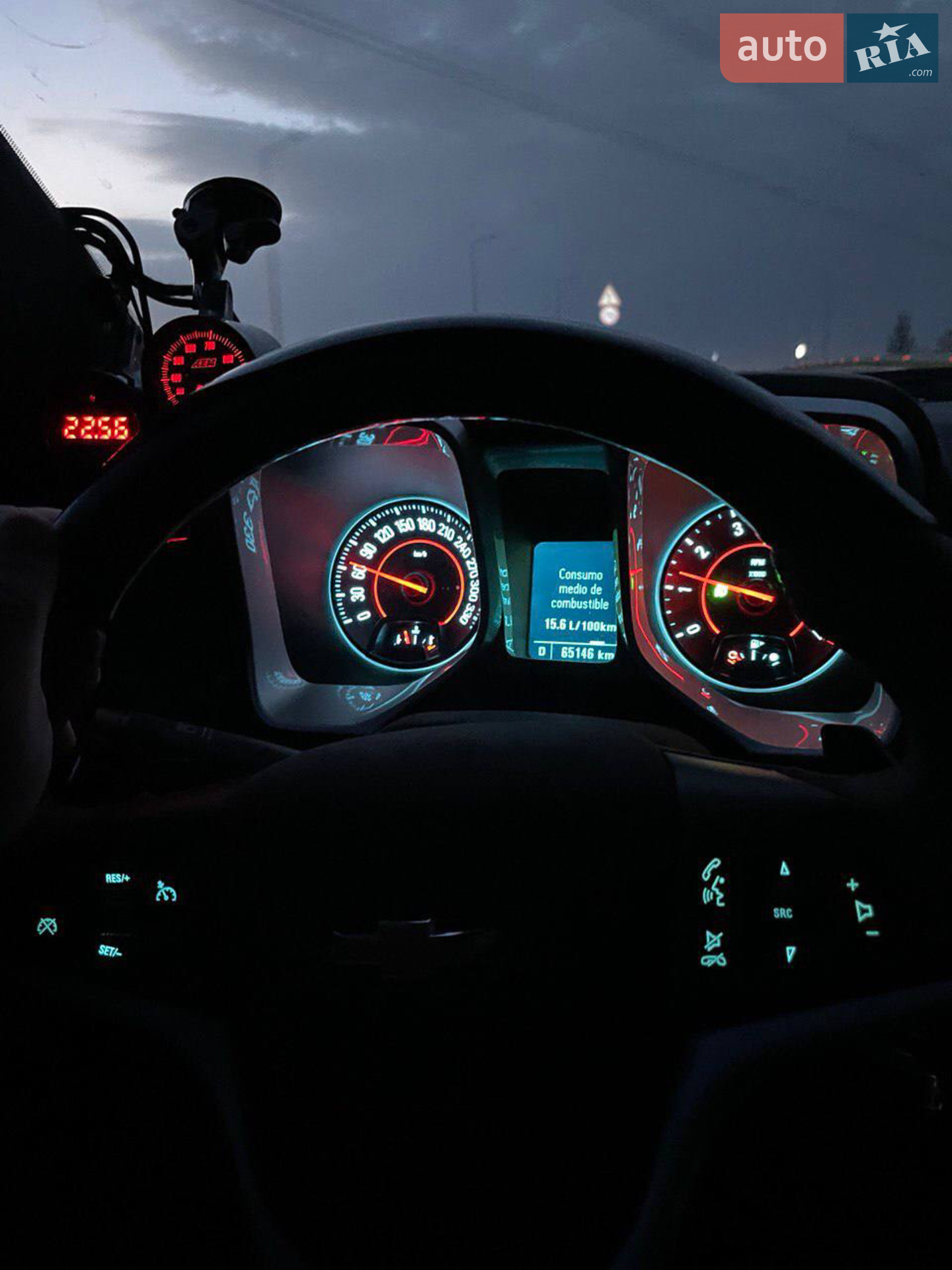 2013 Chevrolet Camaro - мініатюра 17