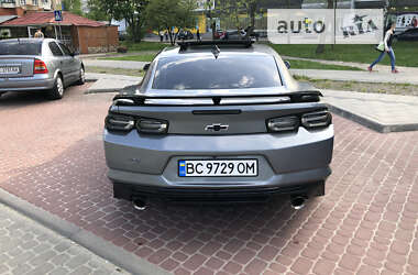 Купе Chevrolet Camaro 2019 в Львові