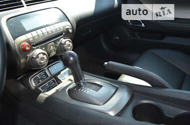 Купе Chevrolet Camaro 2009 в 