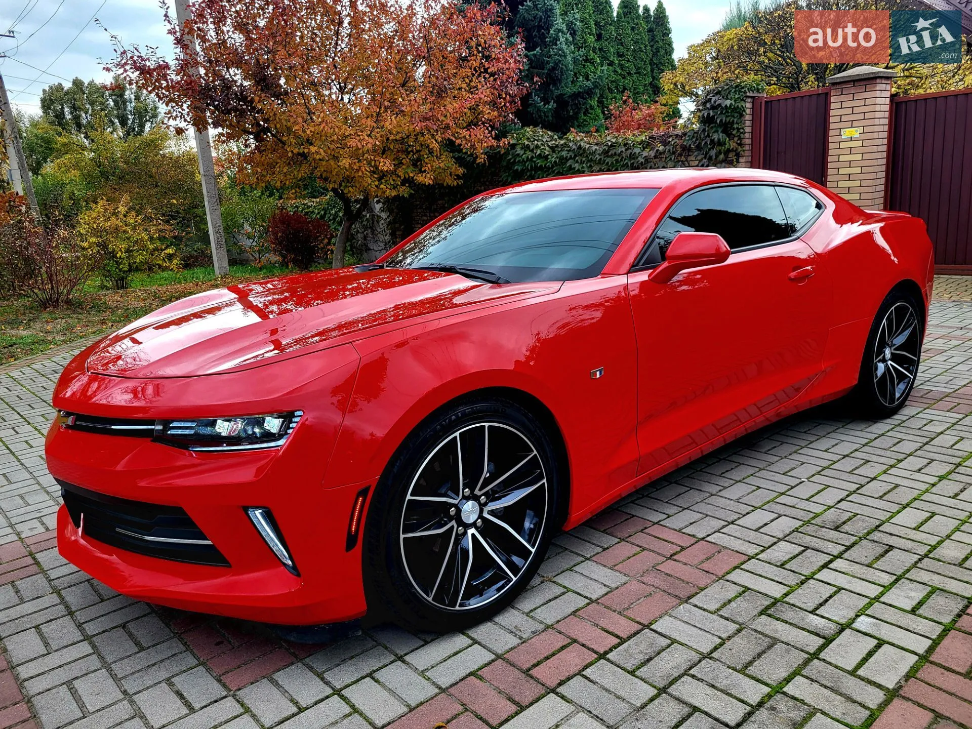 2016 Chevrolet Camaro - мініатюра 2