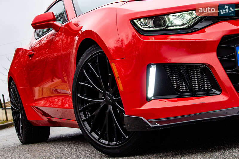 Купе Chevrolet Camaro 2019 в Львові