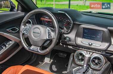 Кабриолет Chevrolet Camaro 2017 в 