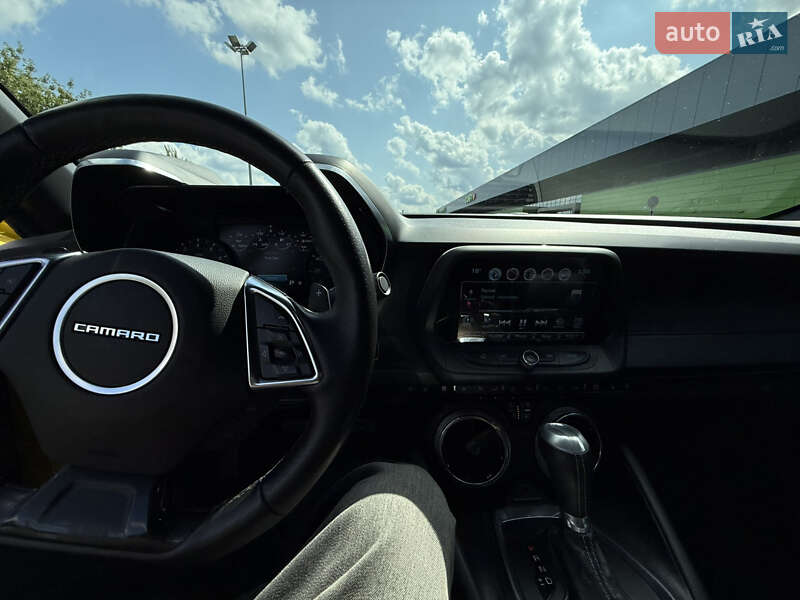 Купе Chevrolet Camaro 2016 в Києві фото 3 Купе Chevrolet Camaro 2016 в Києві