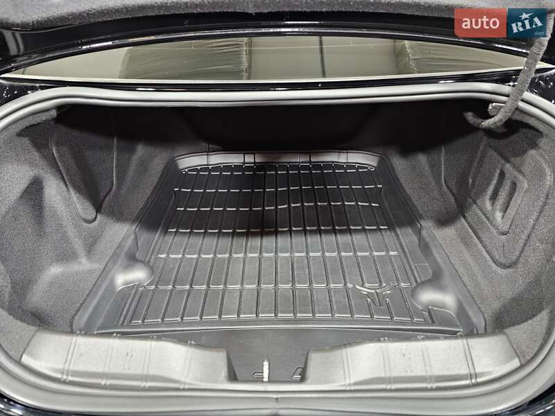 Купе Chevrolet Camaro 2019 в Києві