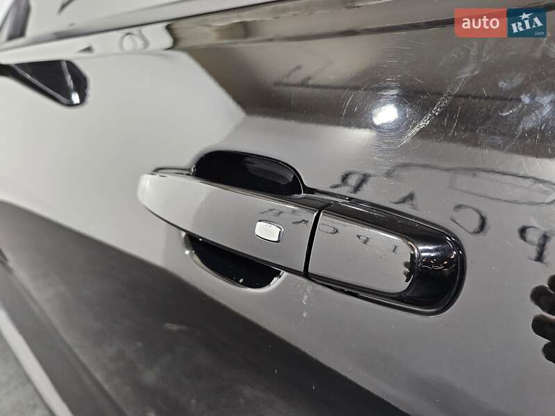 Купе Chevrolet Camaro 2019 в Києві