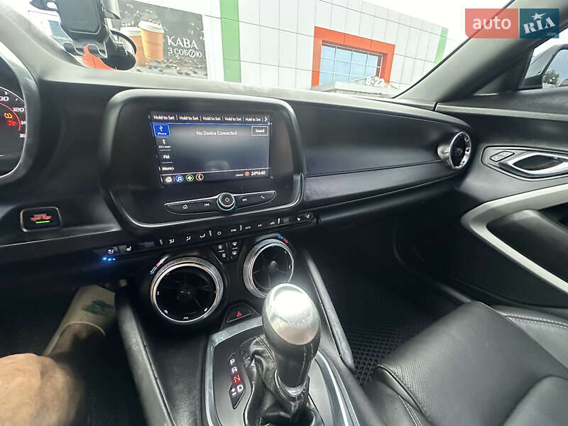 Кабриолет Chevrolet Camaro 2020 в Сваляве