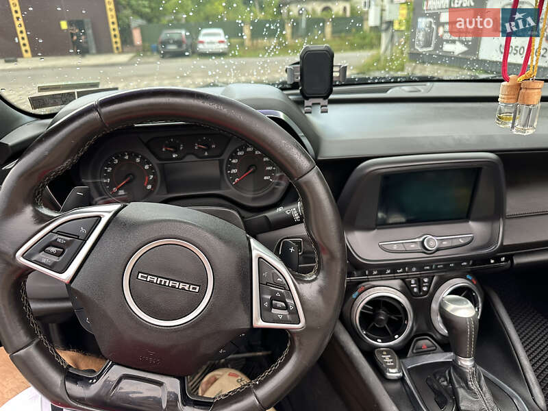 Кабриолет Chevrolet Camaro 2020 в Сваляве
