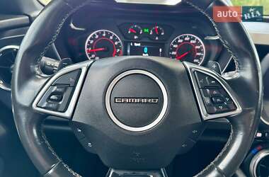 Купе Chevrolet Camaro 2016 в 
