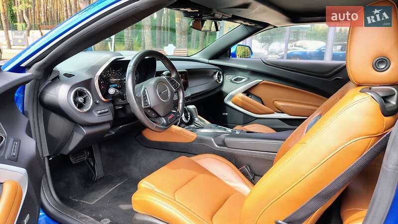 Кабриолет Chevrolet Camaro 2016 в Киеве