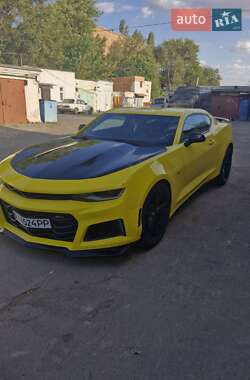 Купе Chevrolet Camaro 2016 в Николаеве