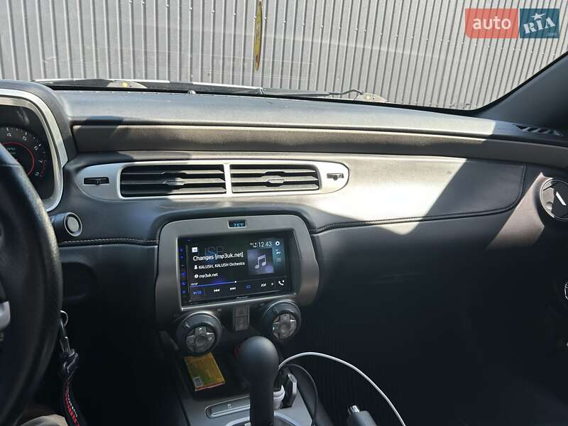 Купе Chevrolet Camaro 2015 в Чернигове