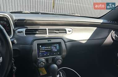 Купе Chevrolet Camaro 2015 в 