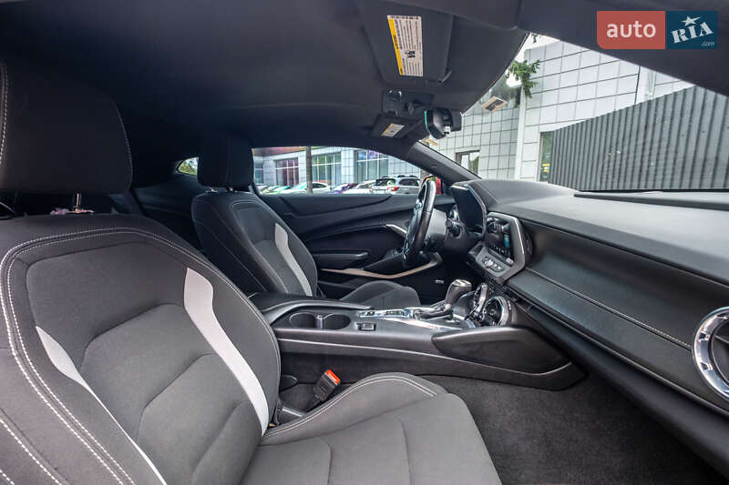 Купе Chevrolet Camaro 2017 в Киеве