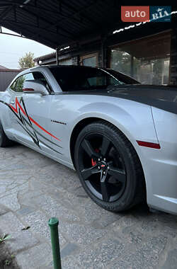 Купе Chevrolet Camaro 2012 в 
