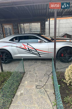 Купе Chevrolet Camaro 2012 в 