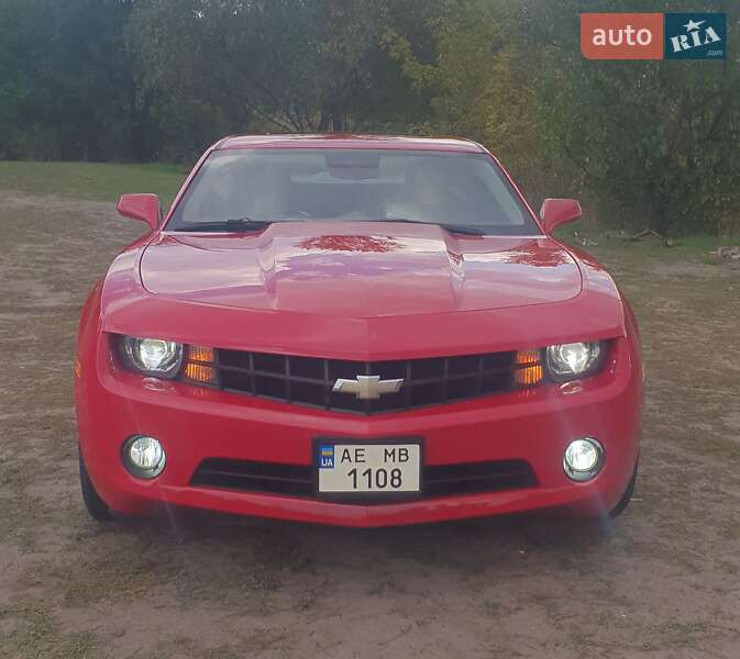 Купе Chevrolet Camaro 2011 в Дніпрі