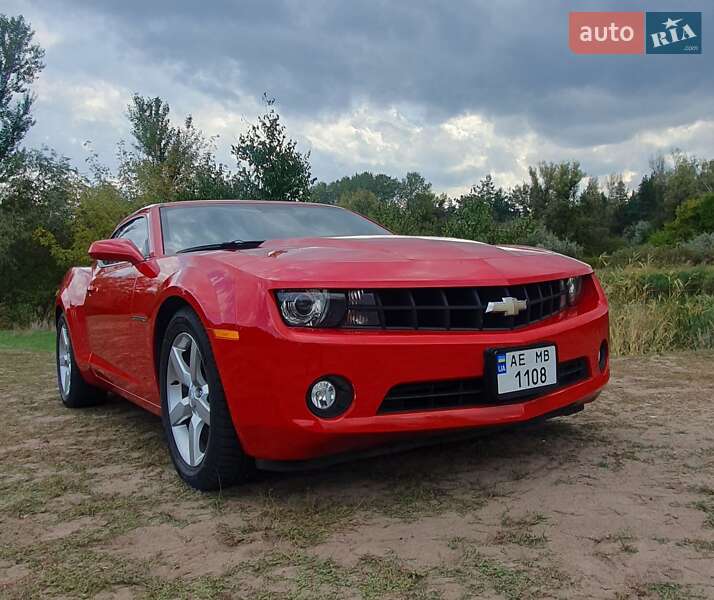 Купе Chevrolet Camaro 2011 в Дніпрі