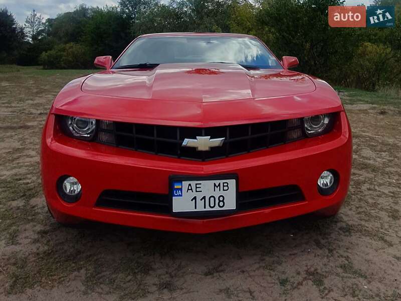 Купе Chevrolet Camaro 2011 в Дніпрі
