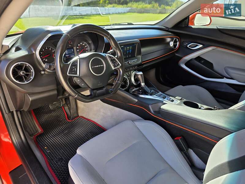 Купе Chevrolet Camaro 2018 в Луцьку