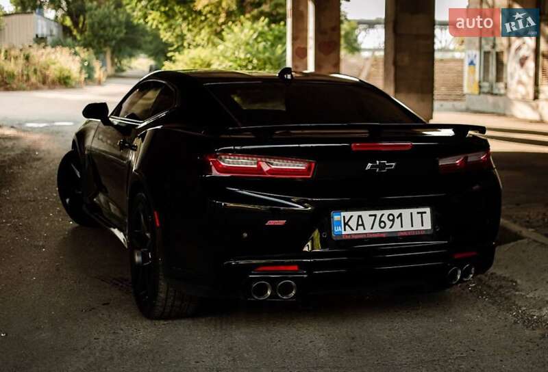 Купе Chevrolet Camaro 2017 в Львове