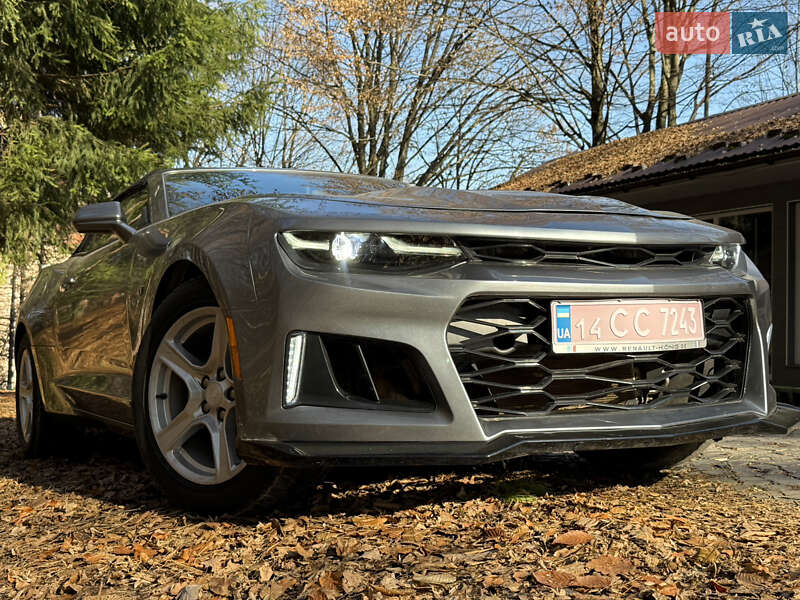 Кабриолет Chevrolet Camaro 2019 в Ужгороде