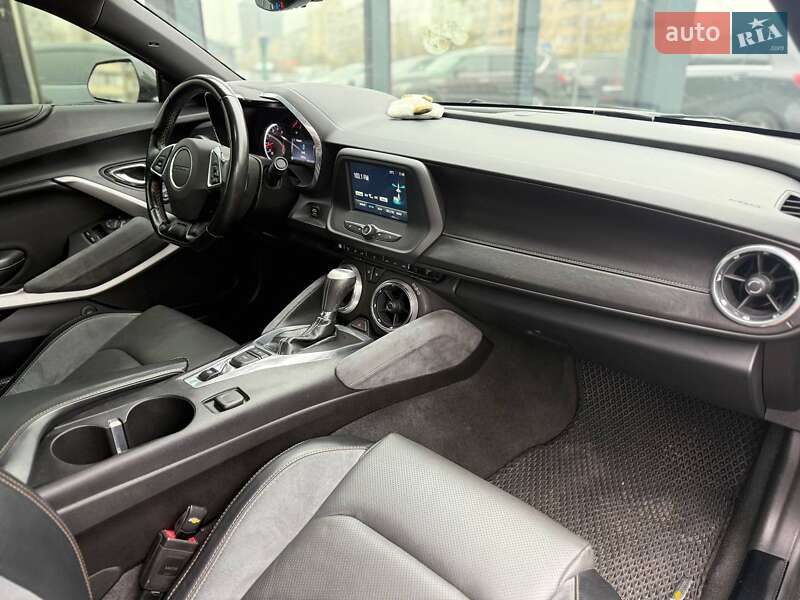 Купе Chevrolet Camaro 2017 в Киеве