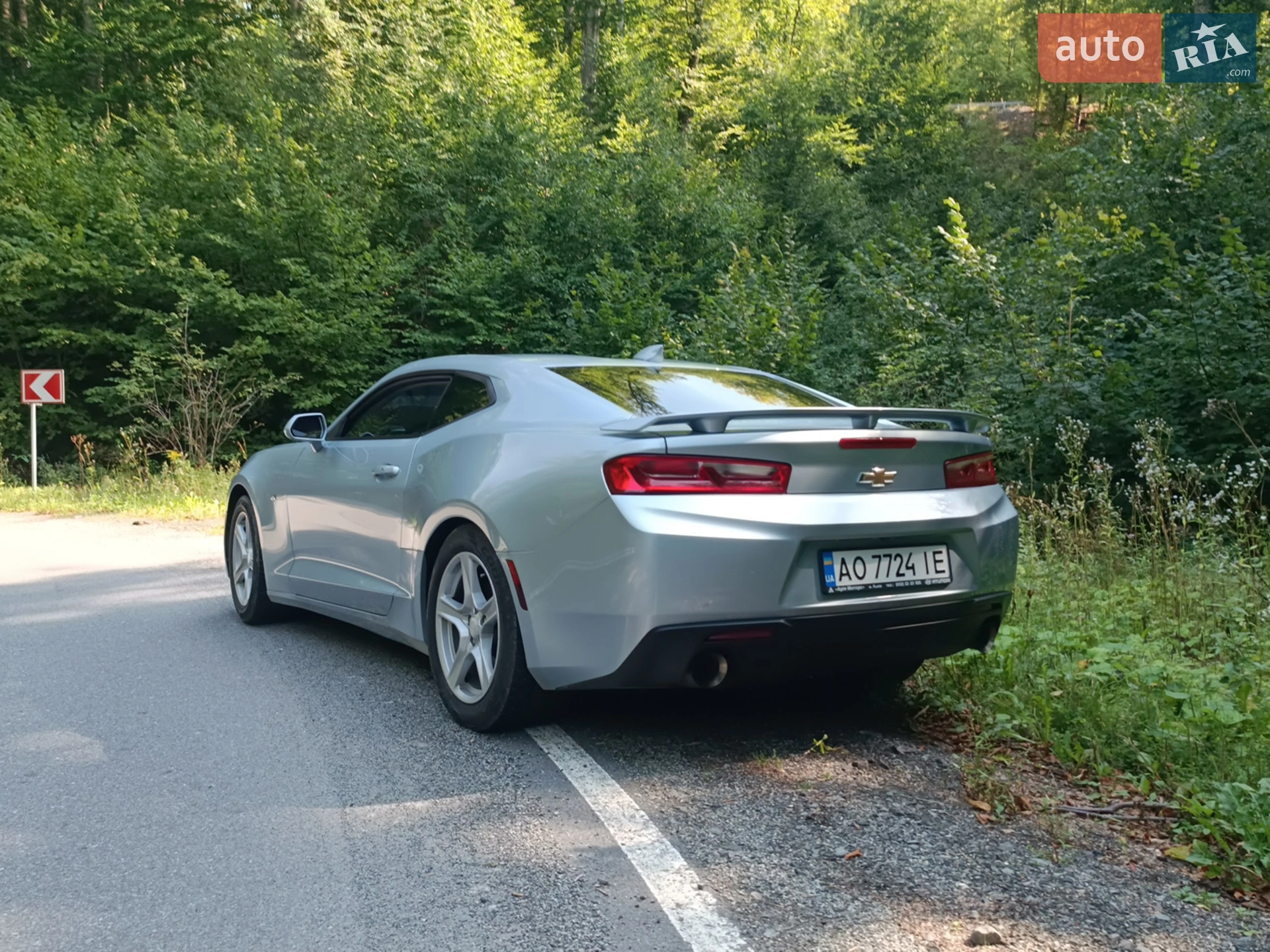 2017 Chevrolet Camaro - мініатюра 2
