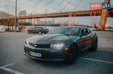Купе Chevrolet Camaro 2015 в Киеве