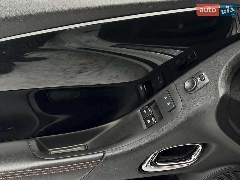 Купе Chevrolet Camaro 2015 в Киеве