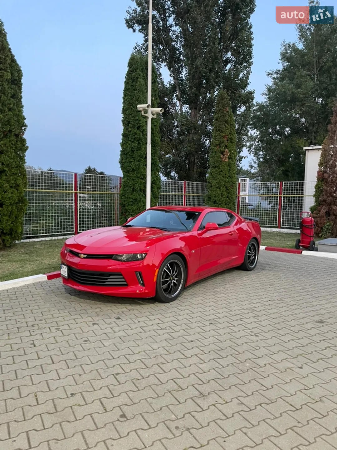 2018 Chevrolet Camaro - мініатюра 2