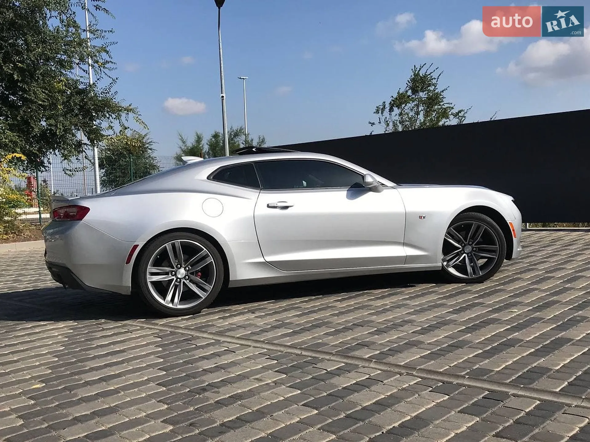 2017 Chevrolet Camaro - мініатюра 3