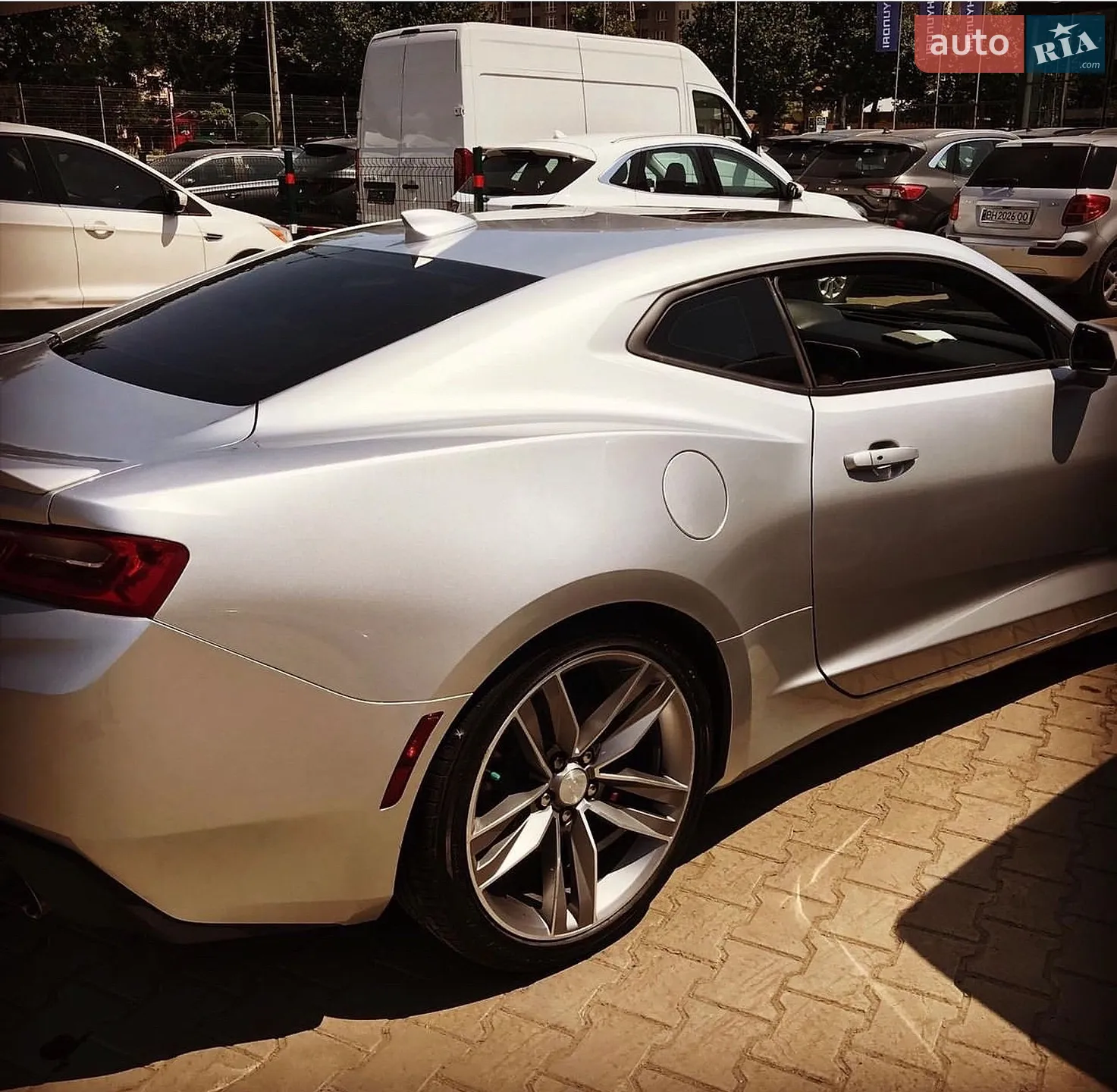 2017 Chevrolet Camaro - мініатюра 2