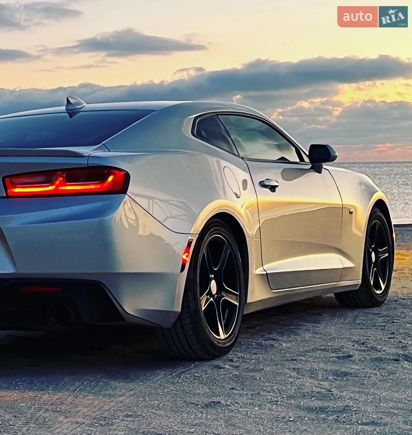 2017 Chevrolet Camaro - мініатюра 5