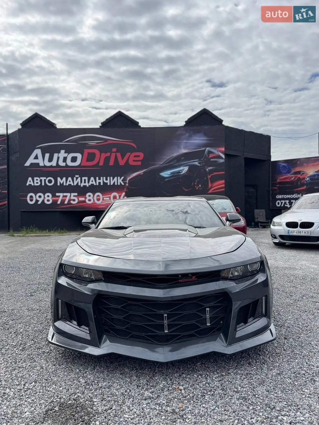 2018 Chevrolet Camaro - мініатюра 3