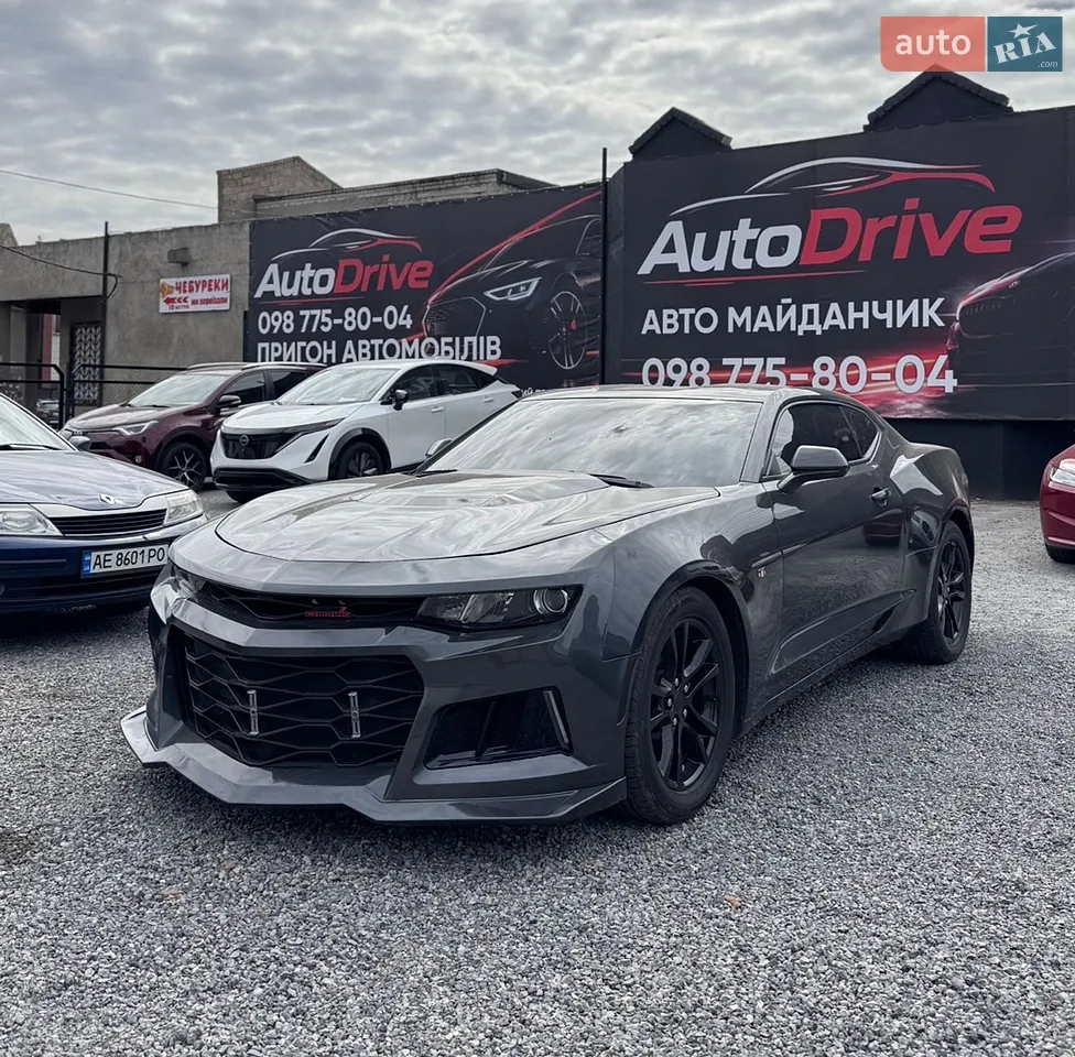 2017 Chevrolet Camaro - мініатюра 8