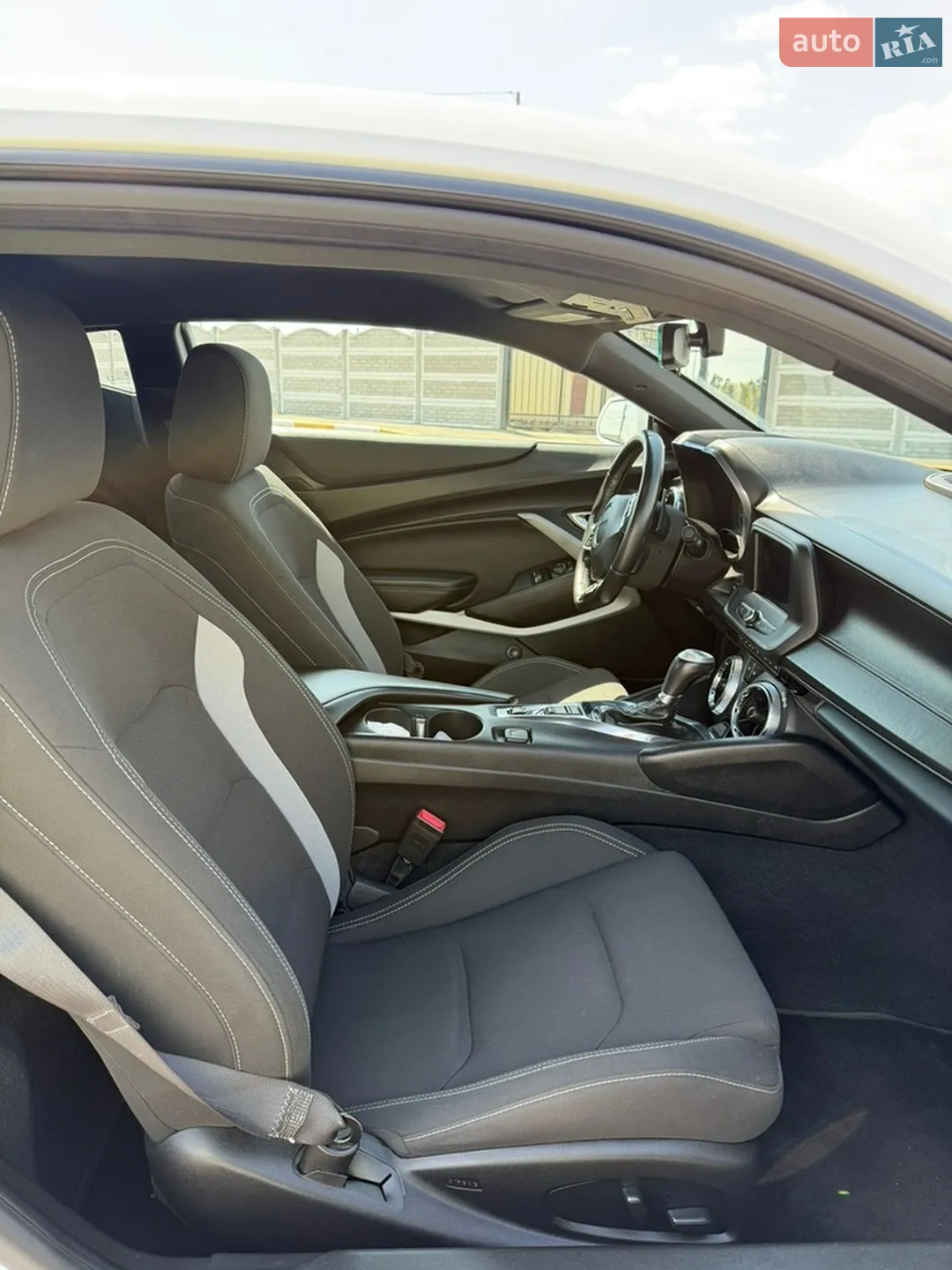 2019 Chevrolet Camaro - мініатюра 13