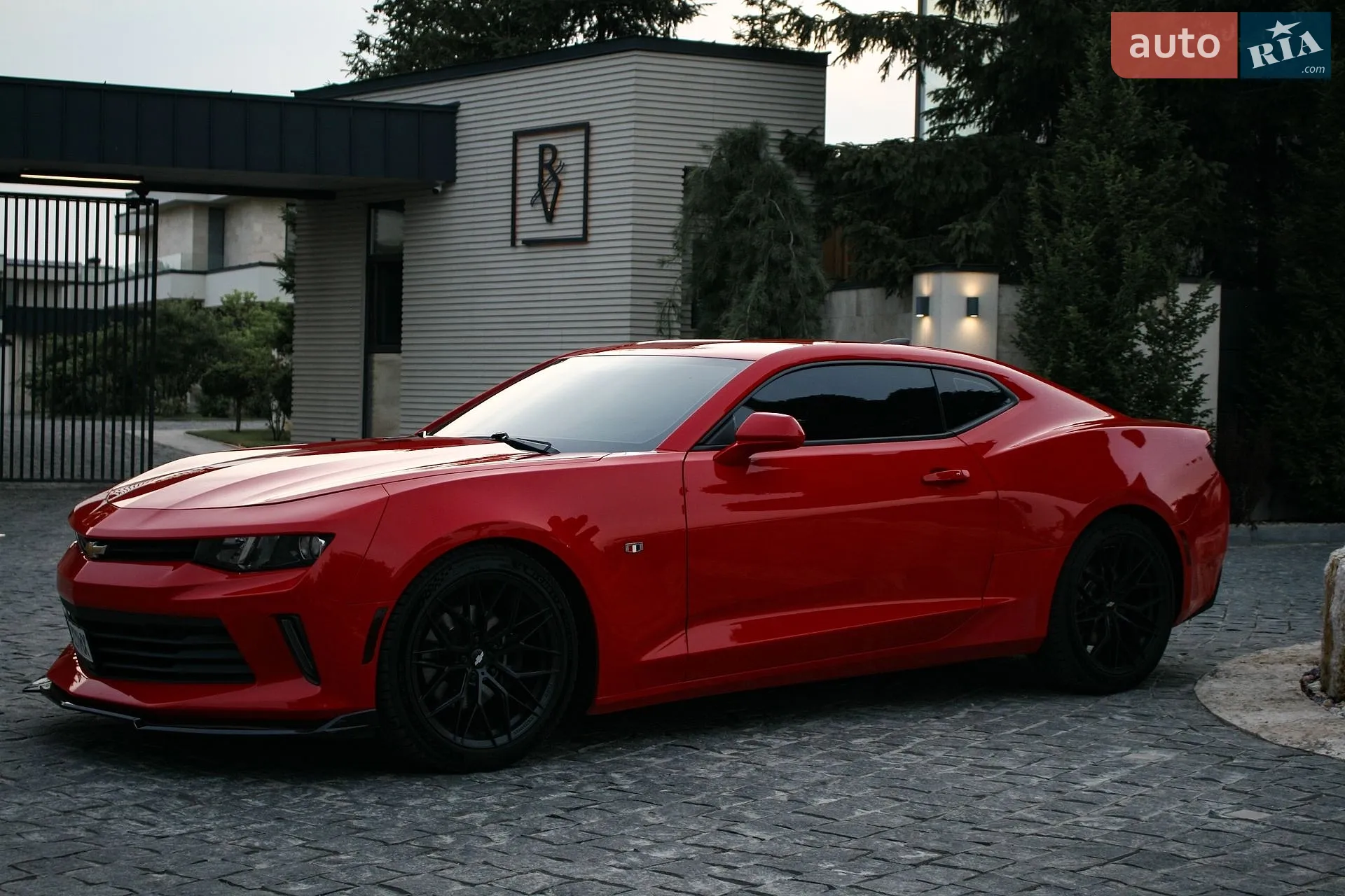 2016 Chevrolet Camaro - мініатюра 2