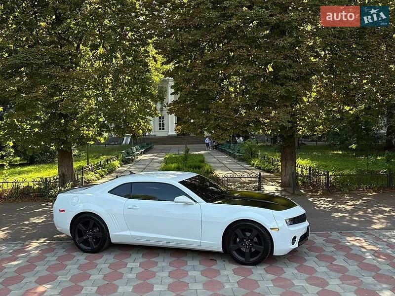 Chevrolet Camaro 2011