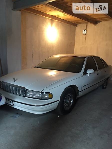 Седан Chevrolet Caprice 1990 в Николаеве